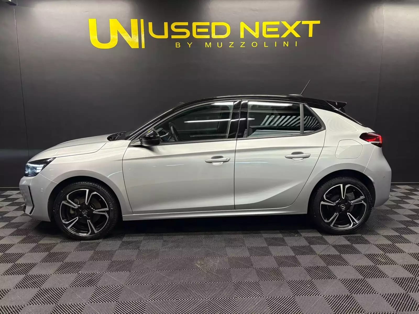 Opel Corsa TURBO Sport 1.2 100cv Man6 / Toit Panoramique - Caméra - Régulateur - Photo 1