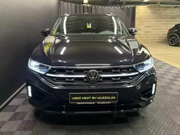 Volkswagen T-Roc R 4Motion 300cv DSG AKRAPOVIC - Photo 2