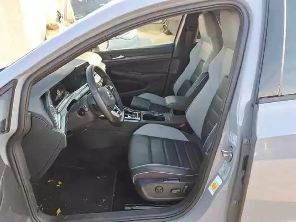 Volkswagen Golf GTE 245cv DSG CAMERA/CUIR/DCC - Photo 3