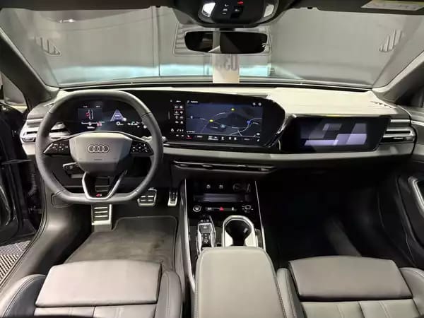 Audi A6 AVANT S-line 2.0 TDI 204CV PANO/360/CUIR - Photo 2