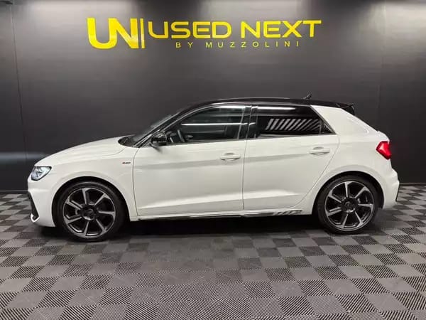 Audi A1 30 TFSI 115cv S-TRONIC Black Edition CAMERA/ECLAIRAGE D'AMBIANCE - Photo 3