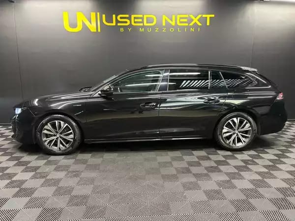 Peugeot 508 SW Allure Pack PHEV 225cv - Photo 2