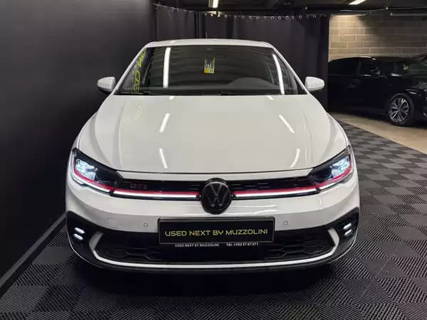 Volkswagen Polo GTI 2.0 tsi 207cv - Photo 2