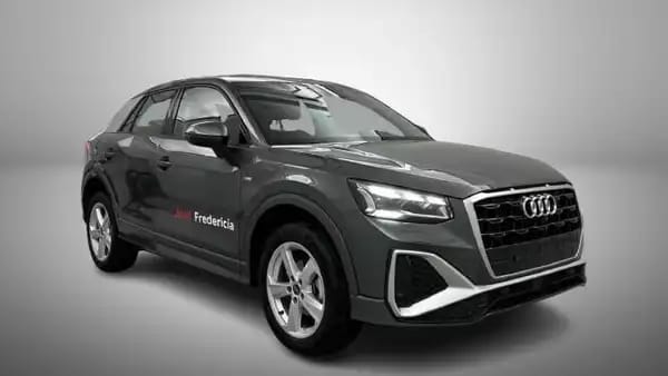 Audi Q2 35 TFSI 150cv S-line S-tronic - Photo 2