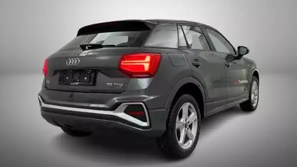 Audi Q2 35 TFSI 150cv S-line S-tronic - Photo 2
