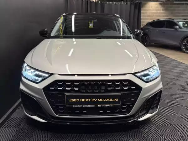 Audi A1 30 TFSI 115cv S-TRONIC Black Edition - Photo 2