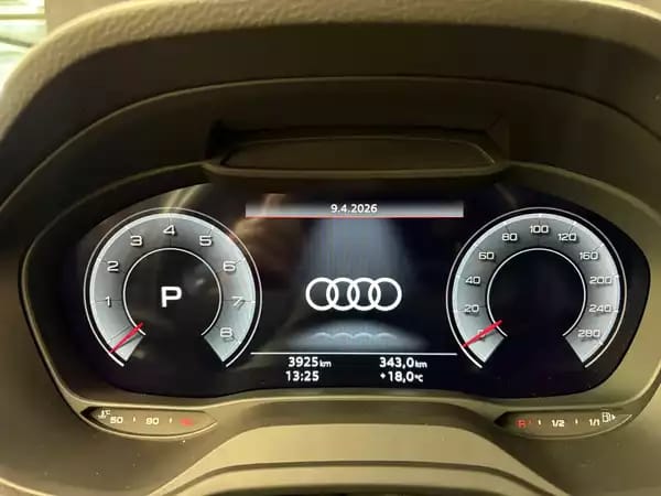 Audi Q2 35 TFSI 150cv S-line S-tronic - Photo 2