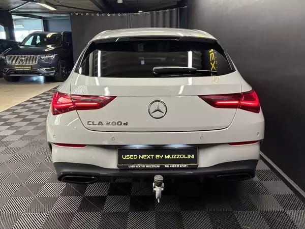 Mercedes-Benz CLA 200 Shooting Brake AMG night edition CAMERA/ATTELAGE - Photo 2