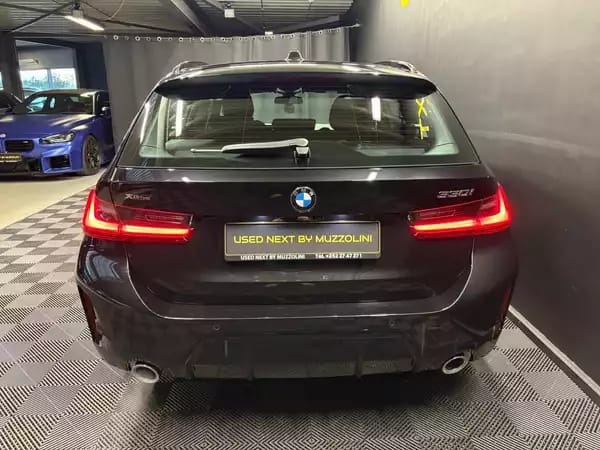 BMW 330 M-Sport Touring xDrive auto - Photo 2