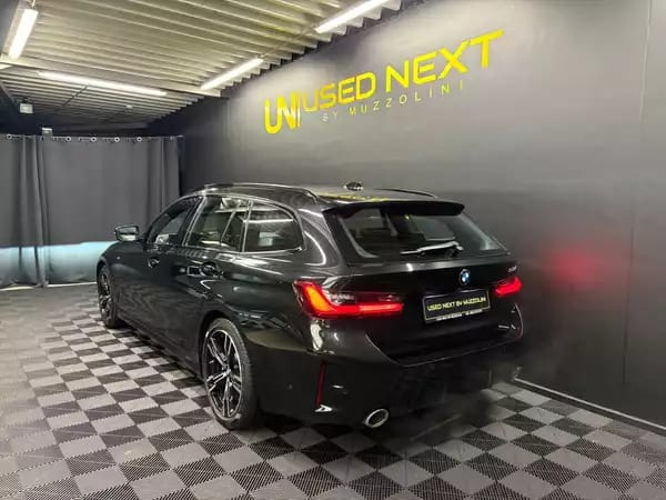 BMW 330 M-Sport Touring auto - Photo 2