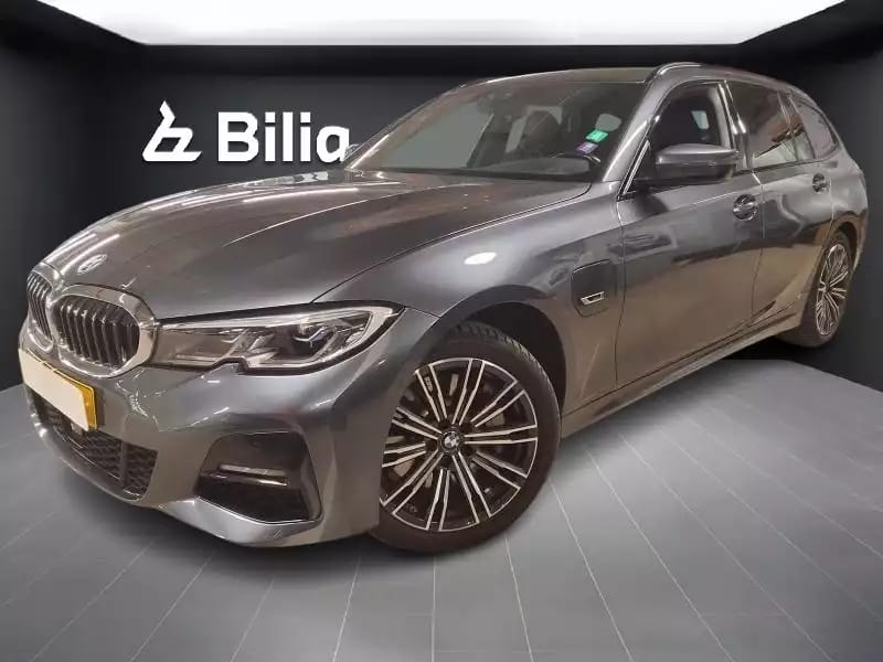 BMW 330 e M-Sport - Photo 1