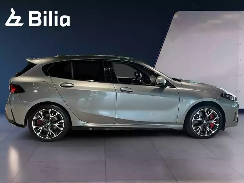 BMW 123 123i xDrive - Photo 1