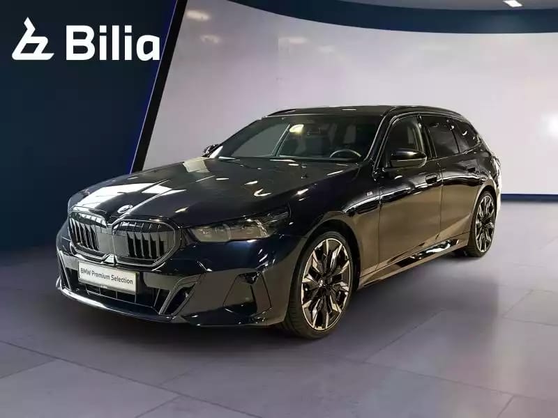 BMW 520 520i Touring M-Sport - Photo 1