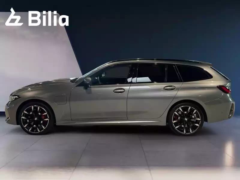 BMW 330 330e Touring M Sport - Photo 1