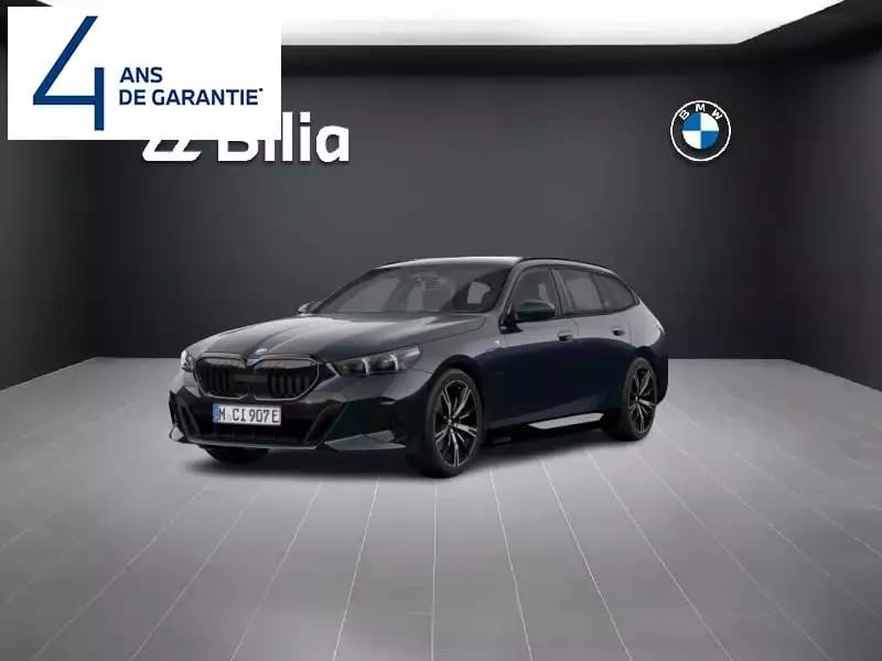 BMW 530 530e xDrive Touring M Sport - Photo 1