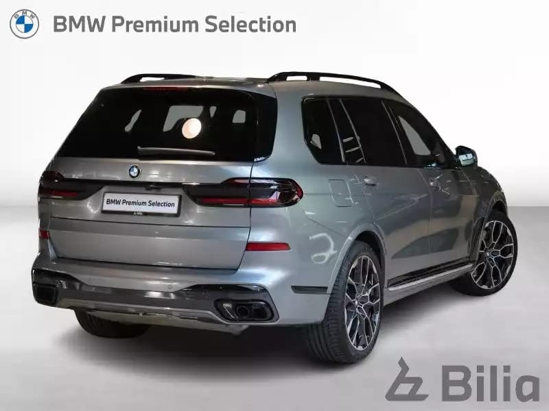 BMW X7 xDrive 40i PACK M 2023 - Photo 1