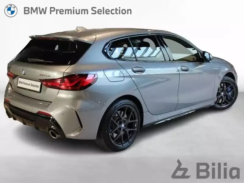 BMW 135 Mi xDrive 2023 - Photo 1