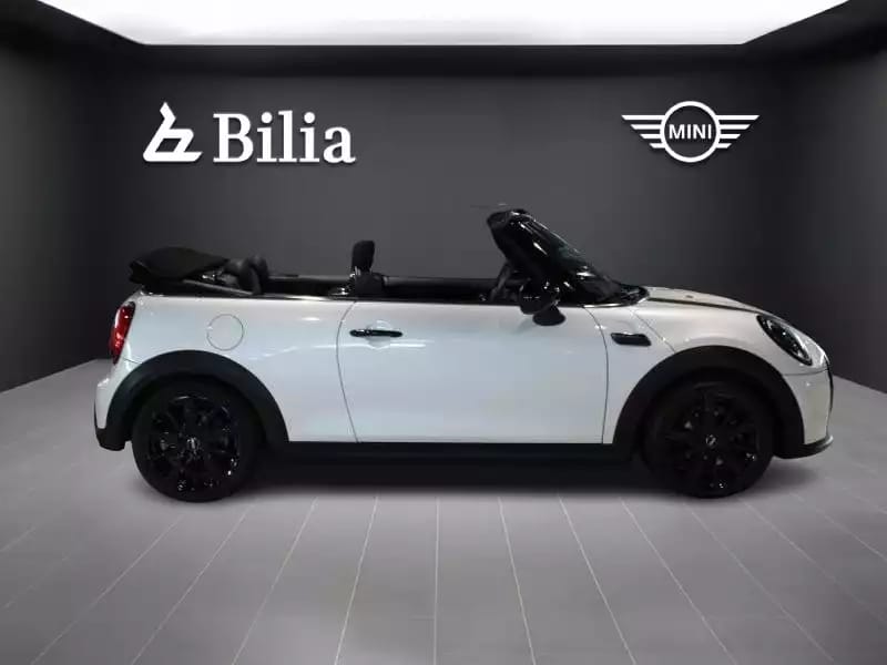 MINI Cooper Cabrio 2023 - Photo 1