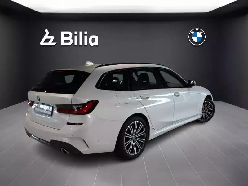 BMW 318 i pack M 2021 - Photo 1