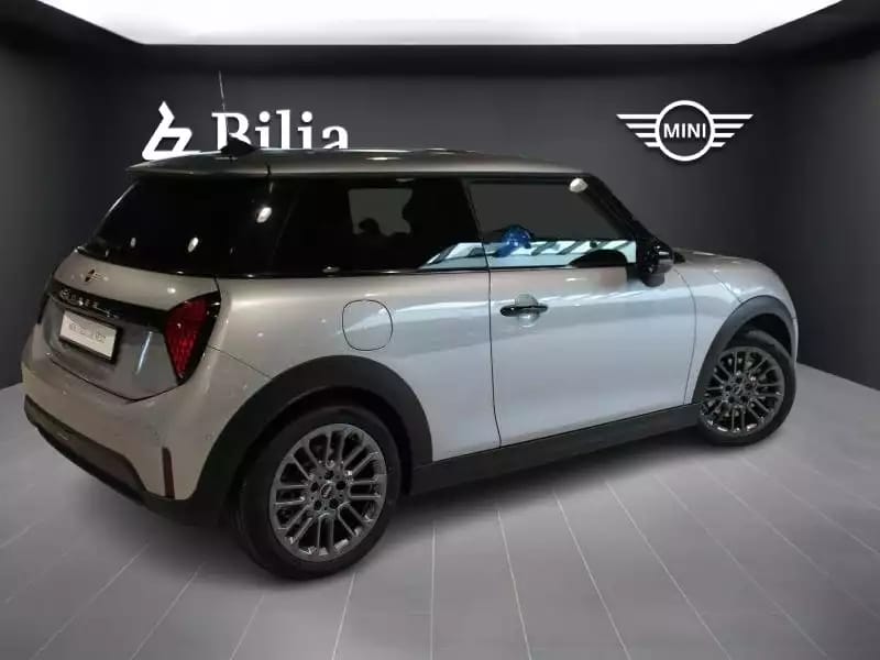 MINI Cooper C 2024 - Photo 1