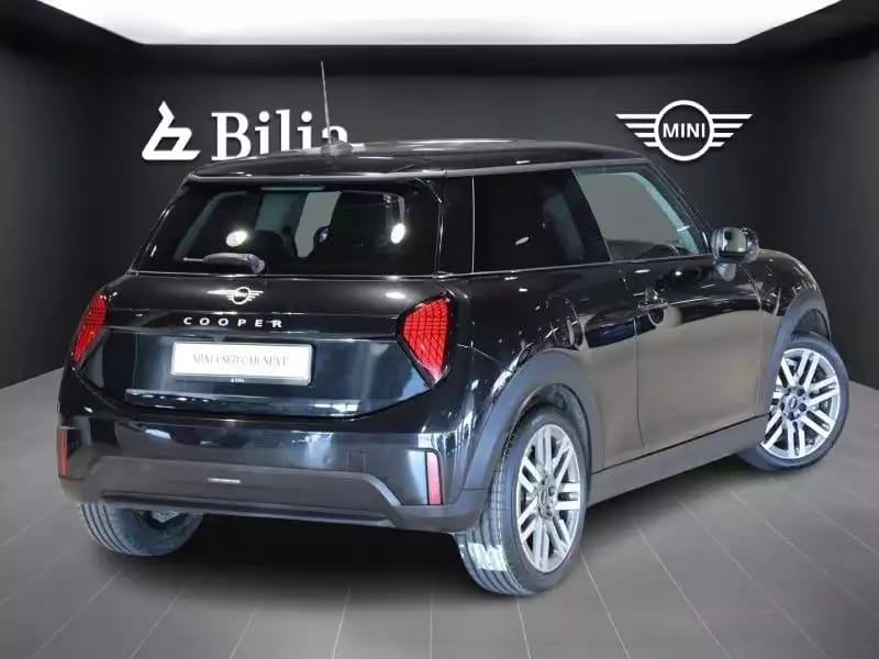 MINI Cooper 2024 - Photo 1