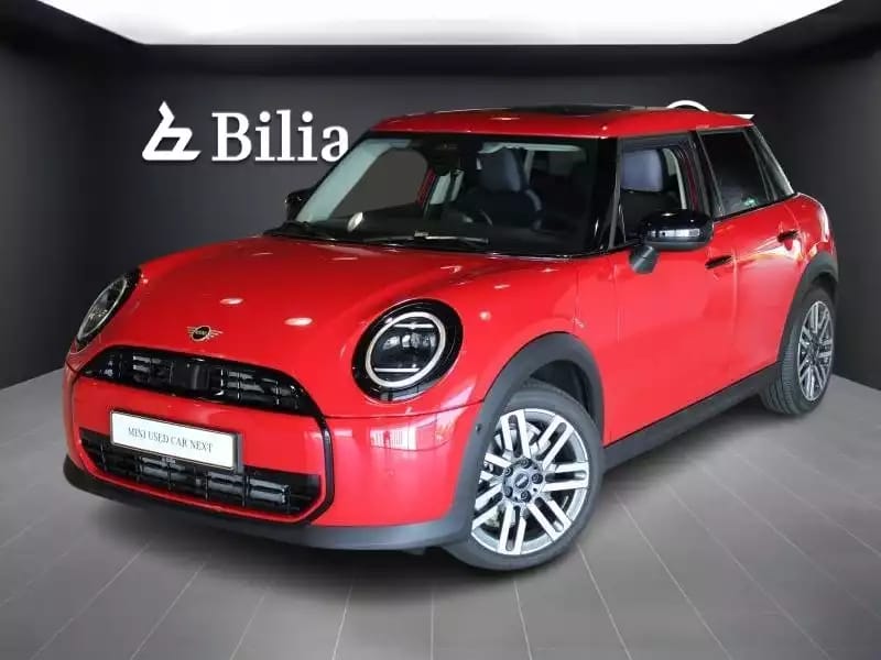 MINI Cooper 5 portes// 2024 - Photo 1
