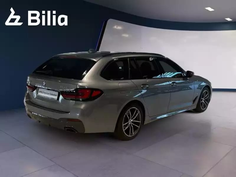BMW 520 d xDrive PACK M / 2023 - Photo 1
