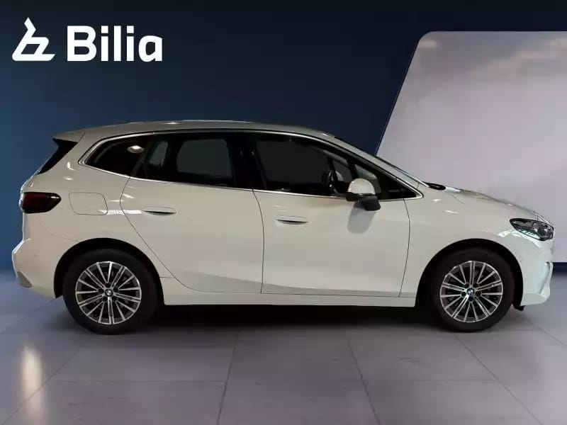 BMW 220 ActivTourer Luxury Line - Photo 1