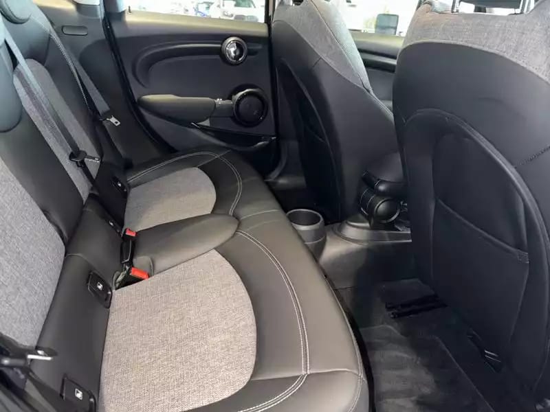 MINI Cooper 3 Facelift - Photo 1