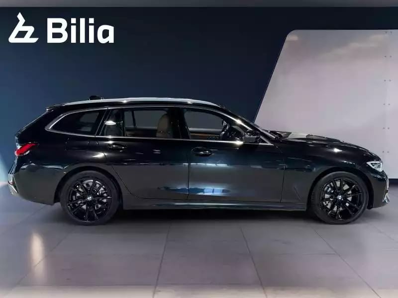 BMW 330 Touring - Photo 1