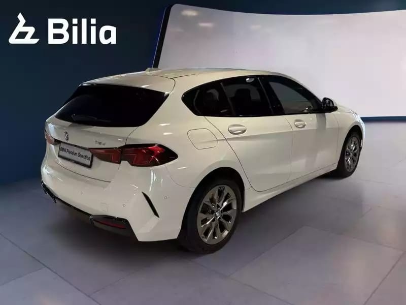 BMW 118 118d advantage - Photo 1