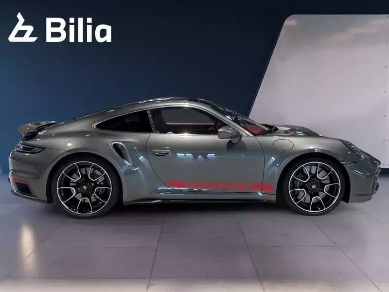 Porsche 911 Turbo S - Photo 1