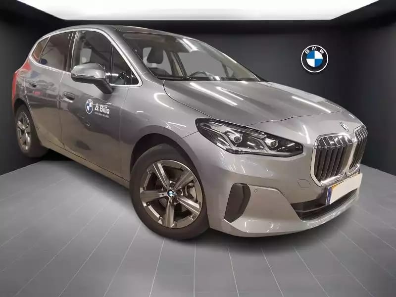 BMW 218 ActivTourer - Photo 1