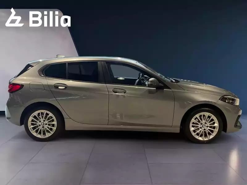 BMW 118 118i advantage - Photo 1