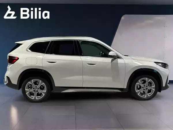 BMW X1 X1 xline 18i - Photo 2