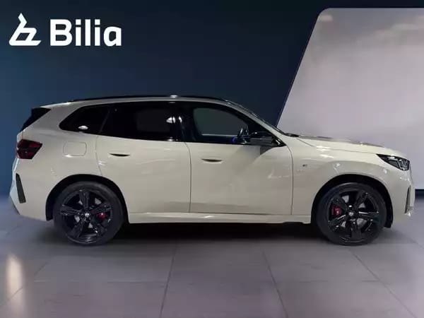 BMW X3 M50 xDrive - Photo 2