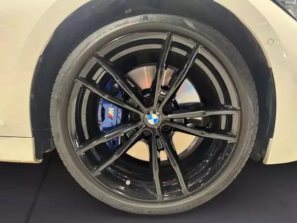BMW 320 320d xDrive M-Sport - Photo 3