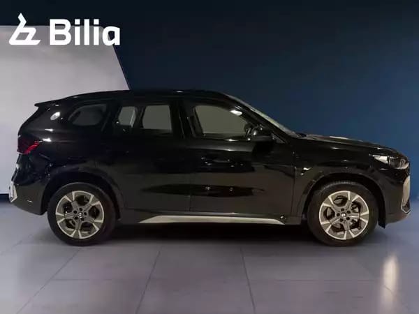 BMW X1 X1 xLine 18i - Photo 2