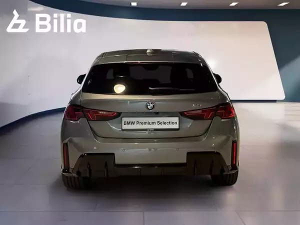 BMW 123 123i xDrive - Photo 3