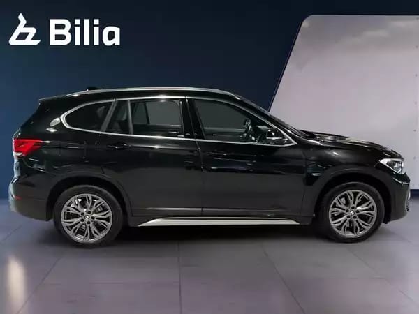 BMW X1 X1 sDrive20i - Photo 3