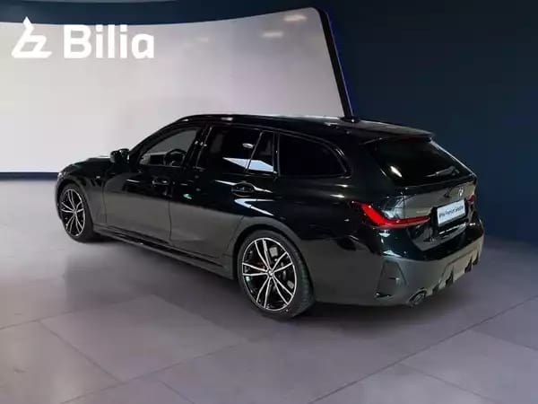 BMW 320 320i Touring M Sport - Photo 2