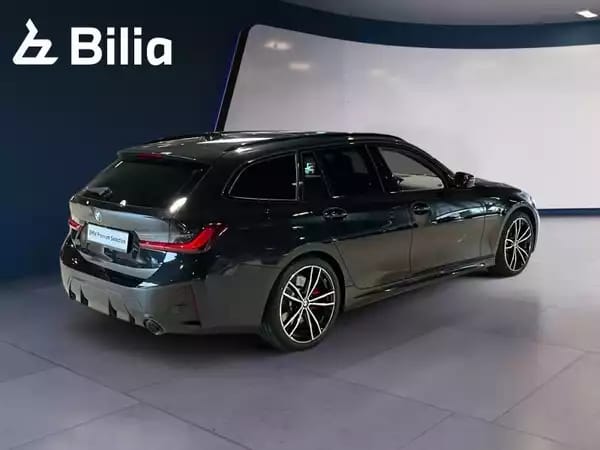 BMW 320 320i Touring M Sport - Photo 2