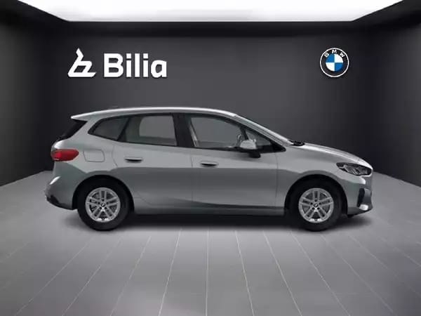 BMW 216 216i Active Tourer - Photo 2