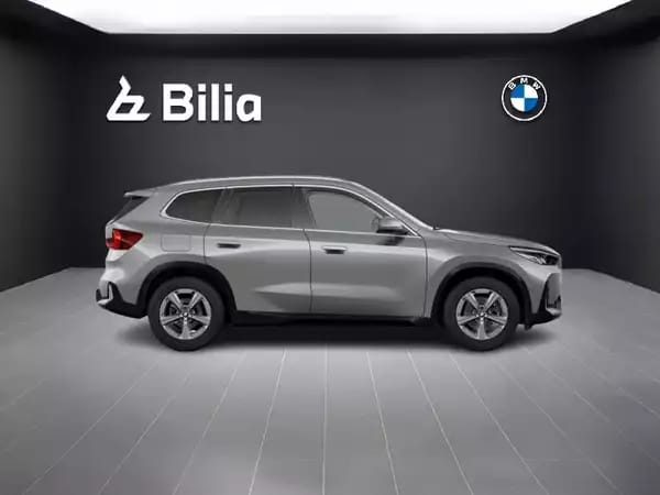 BMW X1 X1 18i sDRIVE - Photo 2