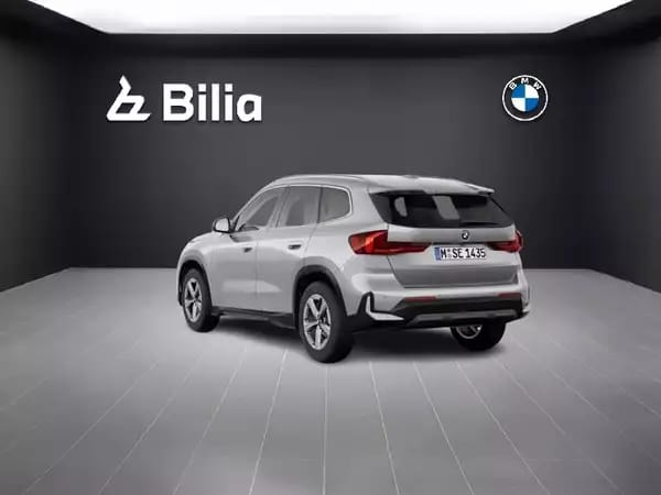 BMW X1 X1 18i sDrive - Photo 3