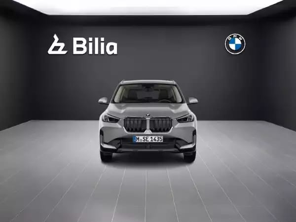 BMW X1 X1 18i sDrive - Photo 2