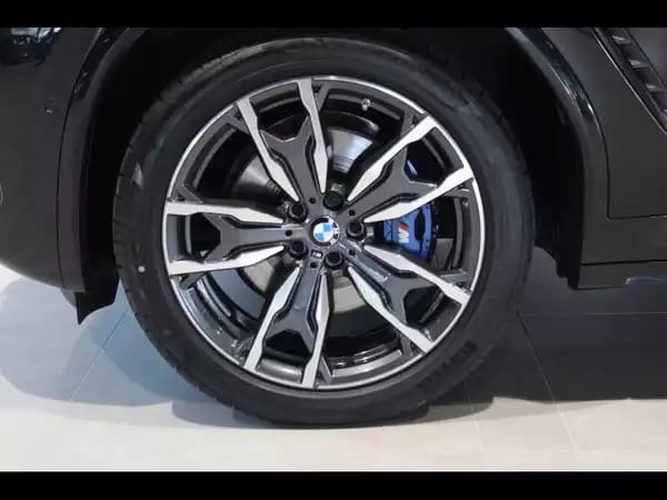 BMW X3 M40d pack M 2023 - Photo 3