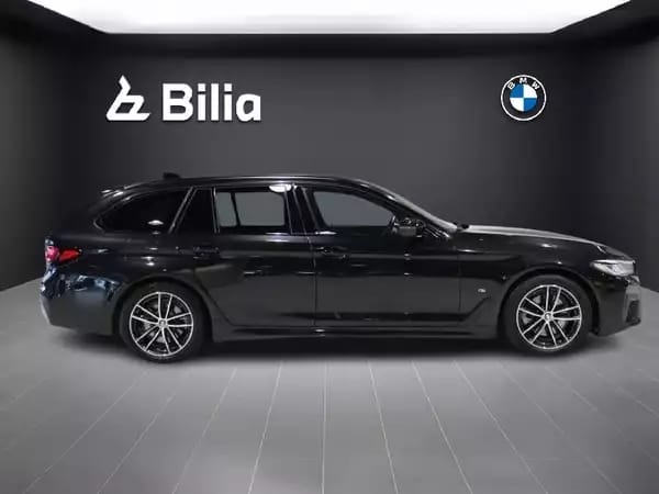 BMW 520 d xDrive PACK M 2023 - Photo 2