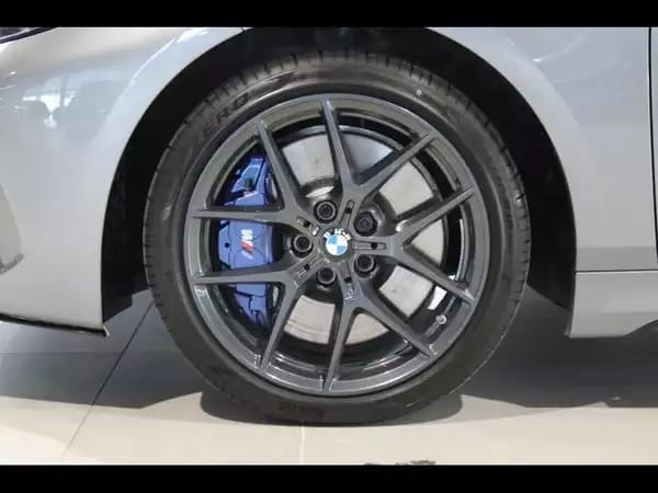 BMW 135 Mi xDrive 2023 - Photo 3