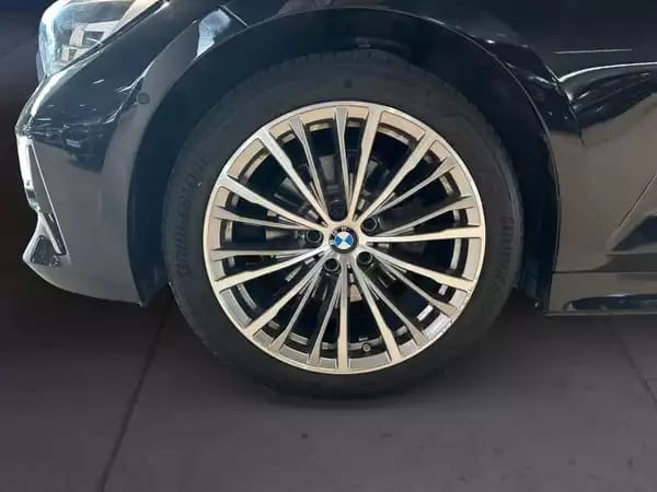 BMW 320 320i luxury 2020 - Photo 3